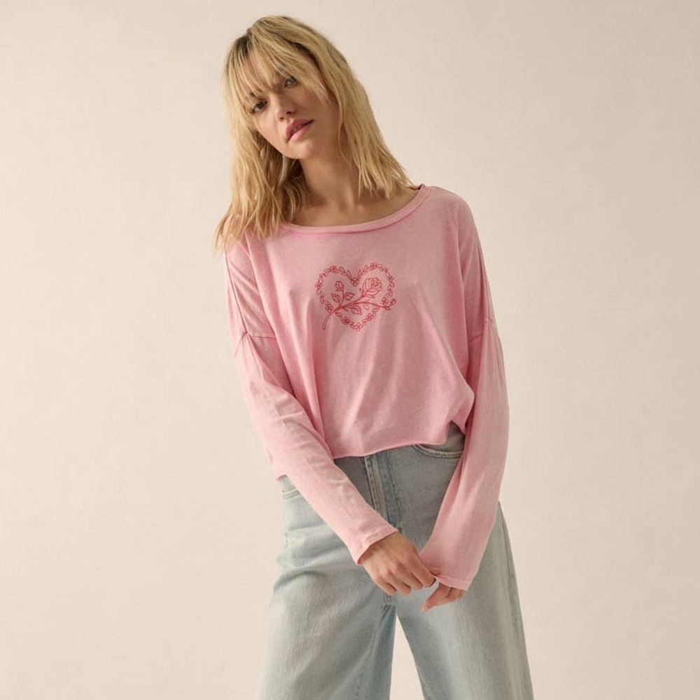 PROMESA Vintage Canvas Romantic Roses Cropped Long-Sleeve Wash-Tee